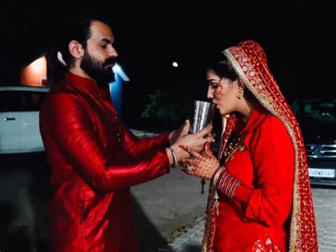 sapna ke bf|Sapna Chaudhary shares a glimpse of her Karva Chauth pooja .